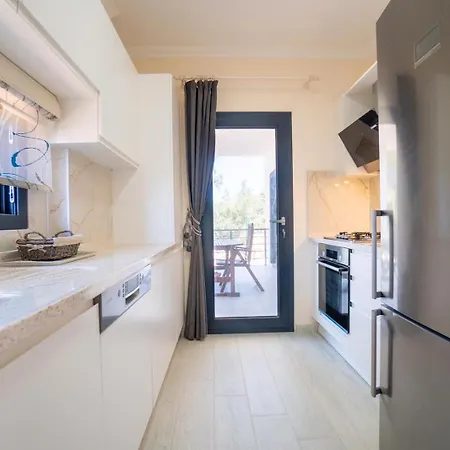 Apartman Kizilagac'da Muestakil Konumda Luex *