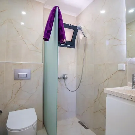 Kizilagac'da Muestakil Konumda Luex Apartman Bodrum